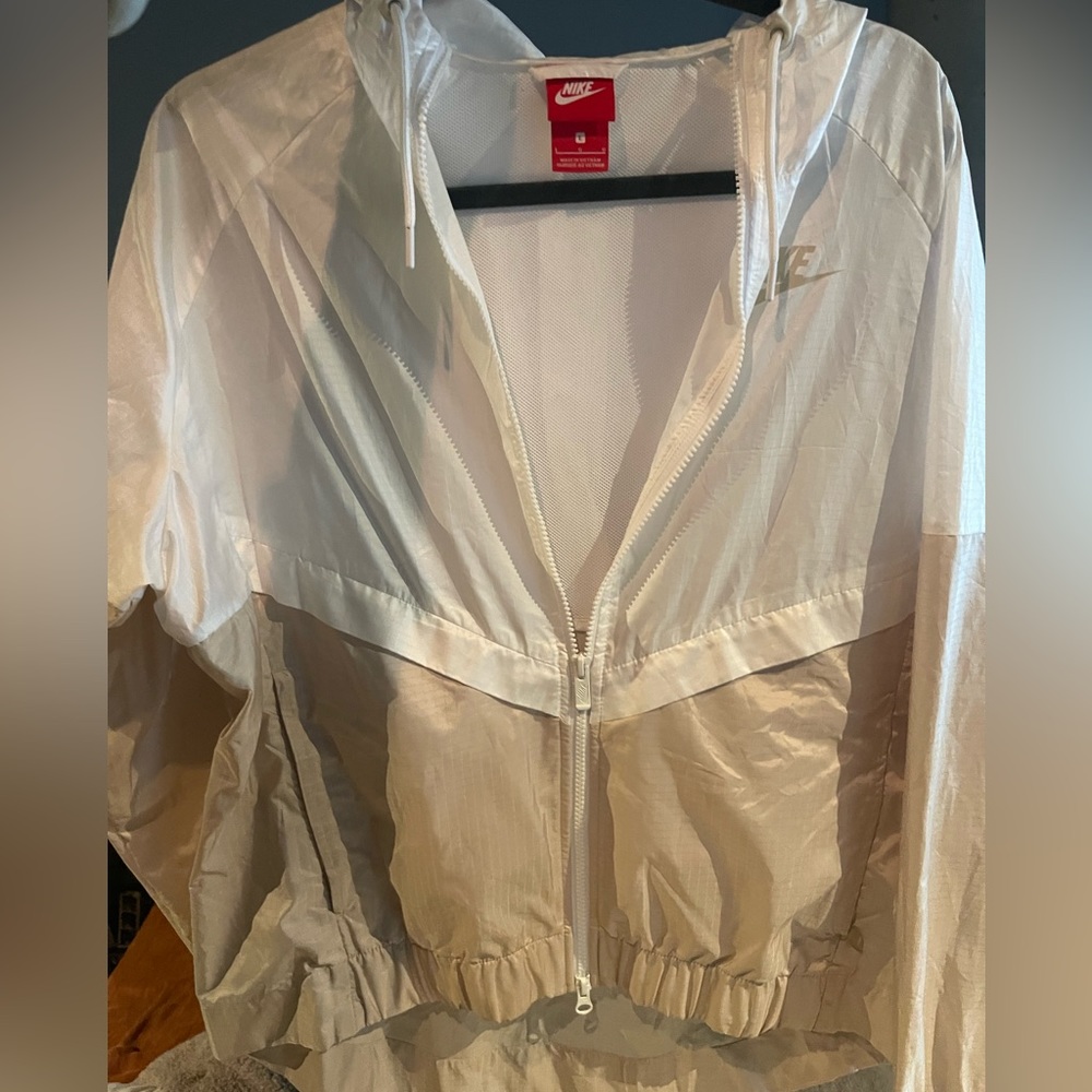 Nike windbreaker